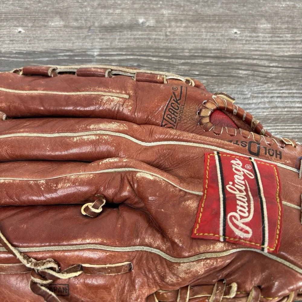 Rawlings has signs